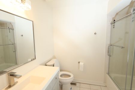 For Lease - 41 Chelton Dr Drive, Richmond Hill, Ontario - Photo 4