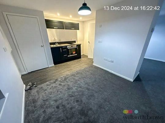 Carlton Boulevard - Photo 1