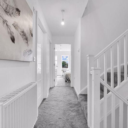 4 bedroom townhouse to rent - Photo 1