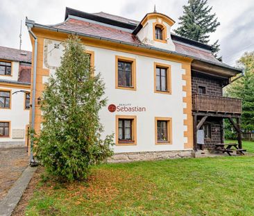 Pronájem bytu 2+kk 38 m2 - Fotografie 1