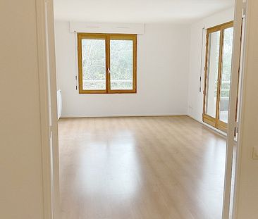 Grand appartement T3 de 70 m² habitables avec terrasse, cellier et ... - Photo 3