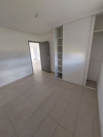 Location appartement 2 pièces, 48.70m², Fort-de-France - Photo 2