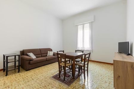 Via Franco Bolognese, Bologna, Emilia-Romagna 40129 - Photo 2