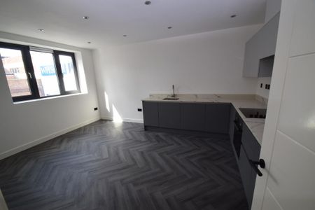 1 bedroom flat to rent - Photo 2