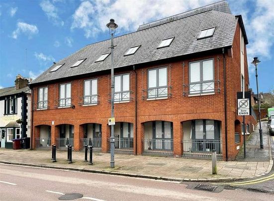 High Street, Berkhamsted, HP4 - Photo 1