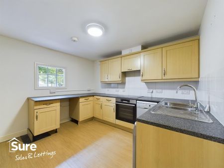 3 bedroom apartment to rent - Photo 5