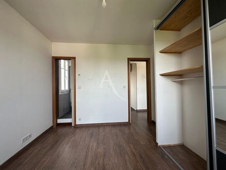 Location Appartement 2 pièces 38m² - Photo 3