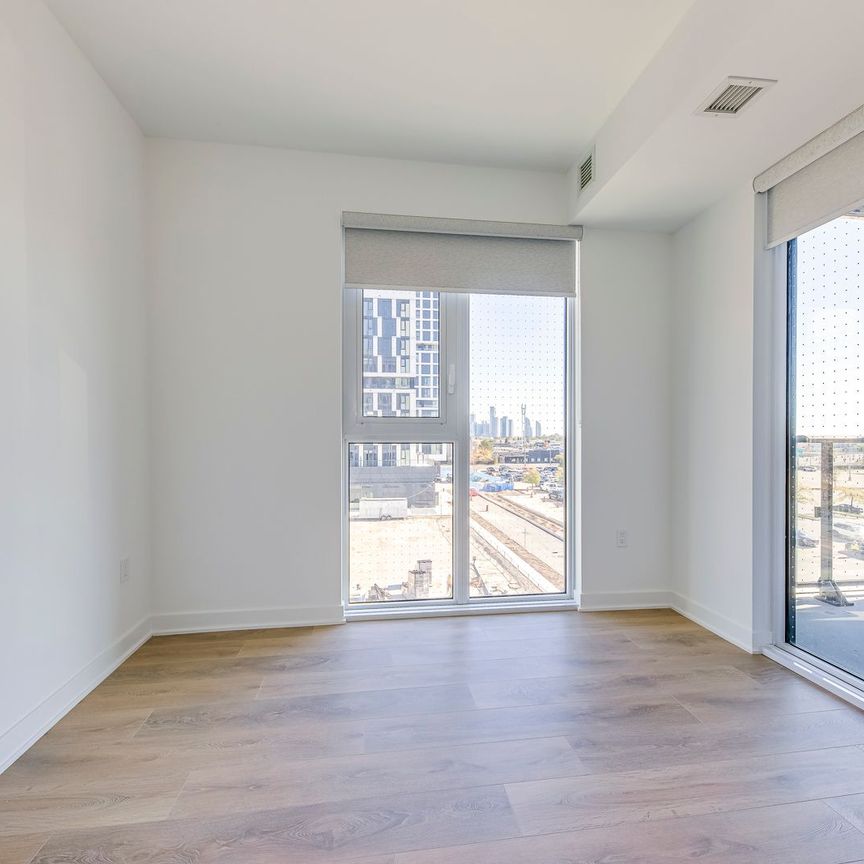 For Lease - 1037 The Queensway N/A Unit# 302, Toronto, Ontario - Photo 1