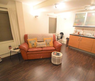 The Cigar Factory, City Centre, Nottingham - Photo 6