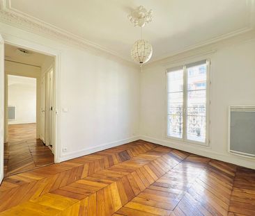 PARIS 15e - APPARTEMENT 2 PIECES AVEC BALCON - 39,75 m² - Photo 5