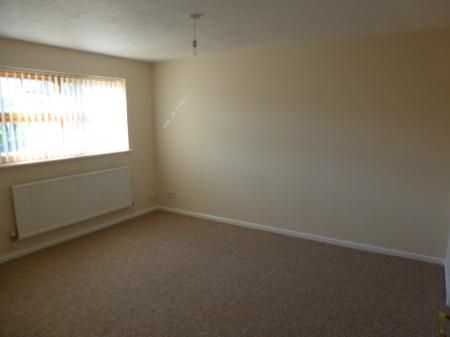 Newmarket Rise, Wrexham, LL13 - Photo 4