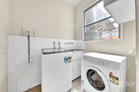 WALK TO EVERYTHING - Photo 4