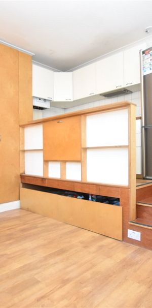 Dagnall Park, London, SE25 - Photo 1