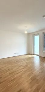 3-Zimmer-Loggia-Wohnung mit moderner Ausstattung in Hof-Ruhelage - Photo 1