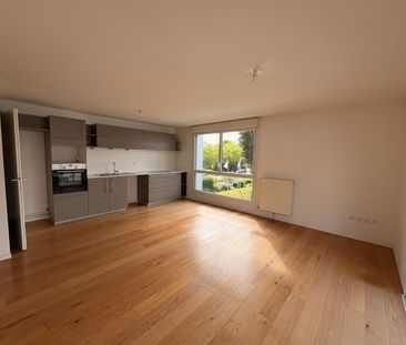 Location Appartement 3 pièces 65m² MARCQ EN BAROEUL 59700 - Photo 5