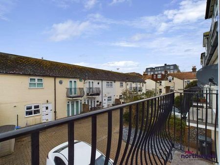 Eton Mews, Commercial Road, Upperton, Eastbourne, BN21 - Photo 3