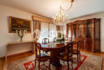 Apartamento T4 em Porto