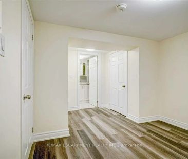 42 MADRON CRESCENT - Photo 5