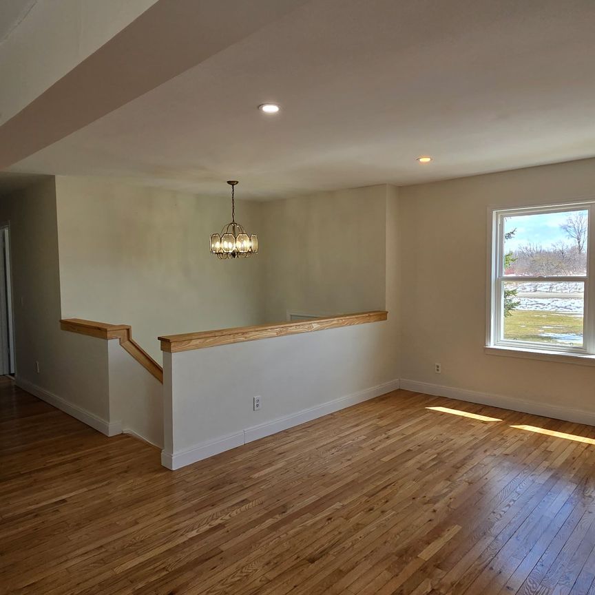 For Lease - 7324 5 Side Road, Wellington North, Ontario - Photo 1