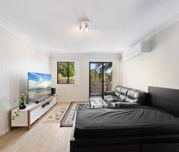 “Location! Location!” - Photo 6