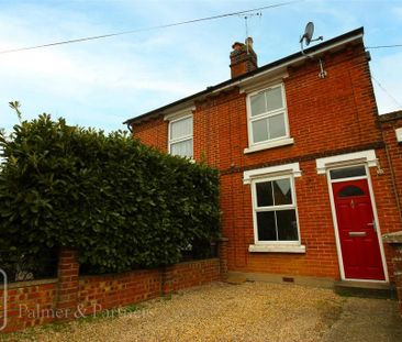 2 bedroom terraced house to rent - Photo 5
