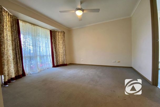 HOME IN OATLANDS ESTATE - Photo 1