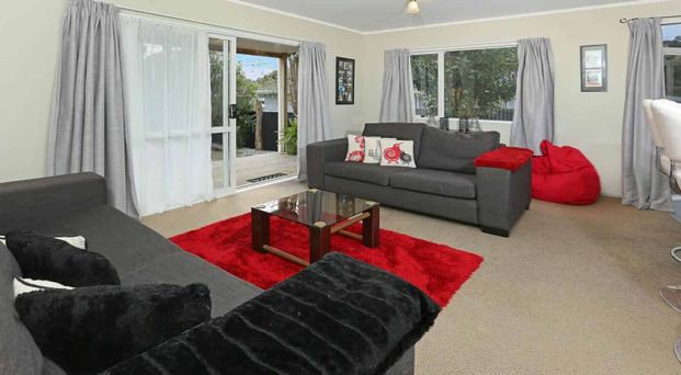 Ranui, 2 bedrooms - Photo 1