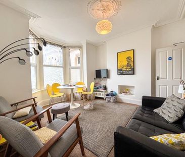 1 bedroom in a house share to rent - Photo 2