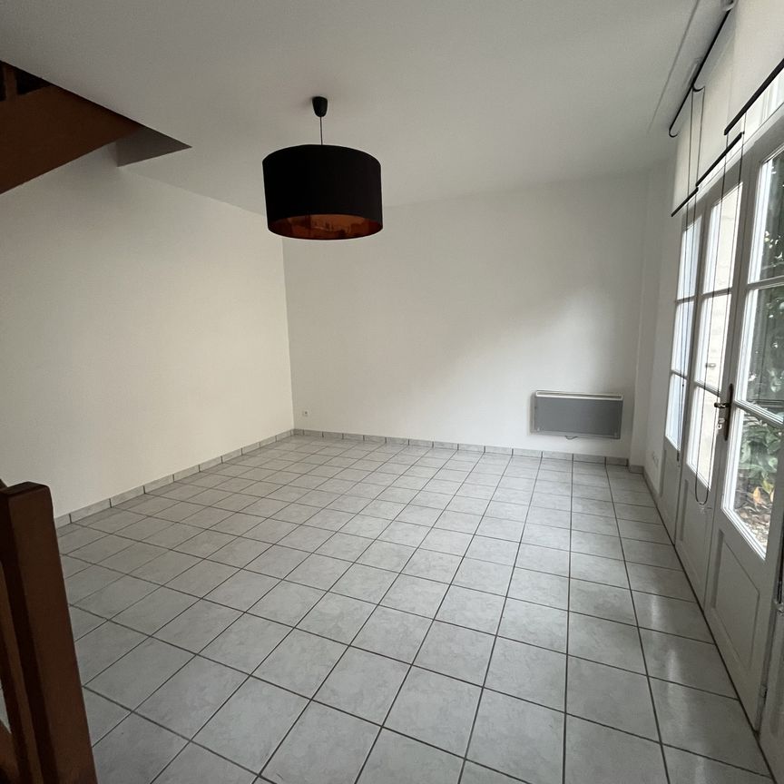 Location Maison 2 pièces 45m² POITIERS 86000 - Photo 1