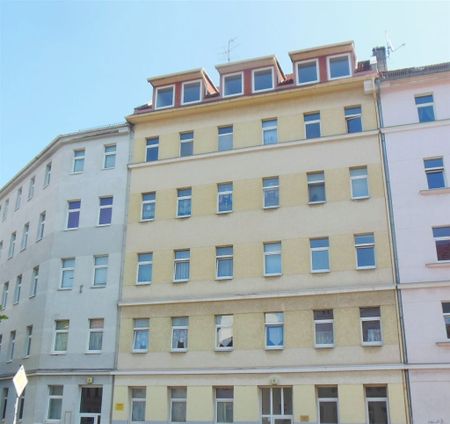 HELLE UND INDIVIDUELLE 2-Raum Whg. in Lindenau, Bad m. Fenster! - Foto 3