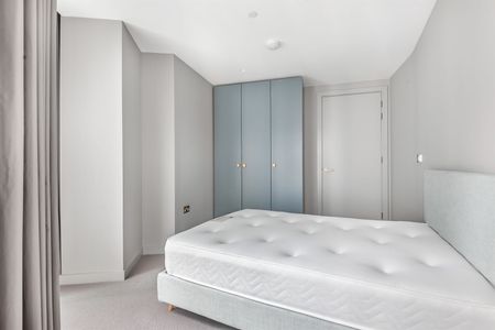 Available from 23/12/2025 - 2 Bed Apartment, Furnished - Photo 2