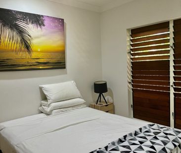 Executive Home – Wongaling Beach 6 MONTH LEASE ONLY - Photo 3