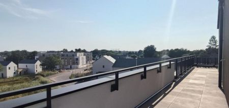 Location appartement de 86 m² - 4 pièces à Vannes - Photo 3