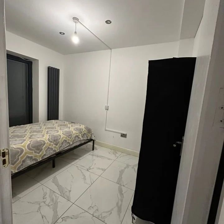 Room in a Shared House, Shere Road, IG2 - Photo 1