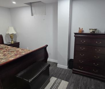 For Lease - 3229 Paul Henderson Drive, Mississauga, Ontario - Photo 4
