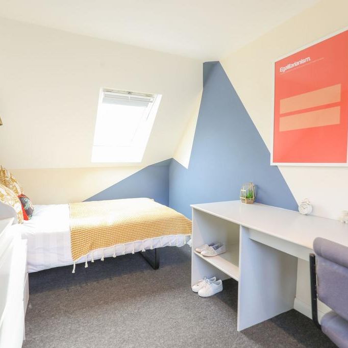 1 bedroom in a house share to rent - Photo 1