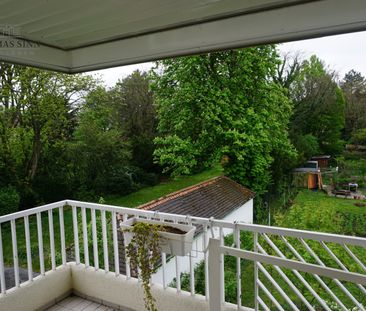 Gepflegte helle 3,5-Zimmer-Wohnung mit Tiefgaragenstellplatz in bev... - Photo 1
