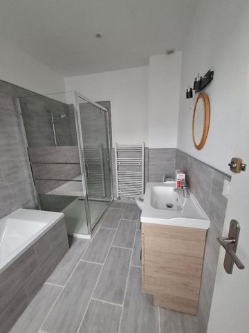 Location Maison 4 pièces 69m² TOURCOING 59200 - Photo 4