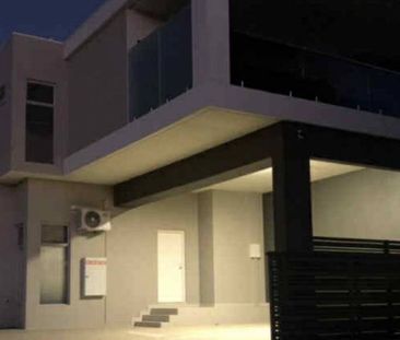 Beautiful Modern 2 bedroom and 2 bathroom apartment - TUART HILL - Photo 1