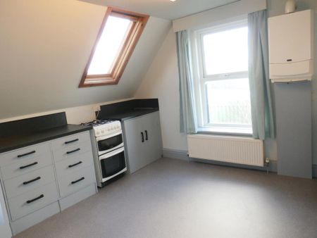 2 bedroom apartment to rent - Photo 3