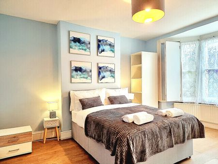 2 Bed Flat, Grove Road, E3 - Photo 5