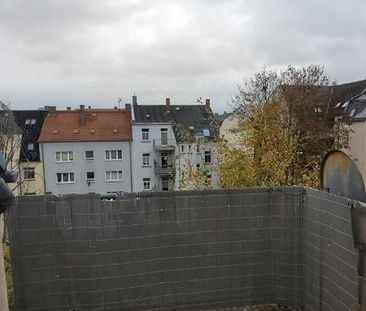 *BIRI* - 4-Raum-DG-Wohnung in Haselbrunn - Photo 5