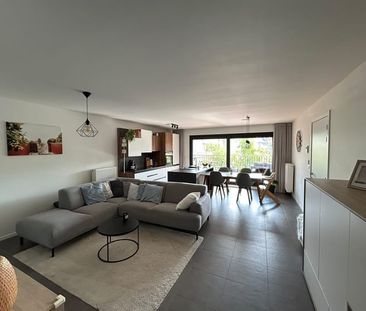 Appartement te huur - Photo 1