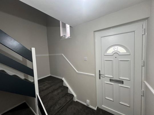 3 bedroom townhouse to rent - Photo 1