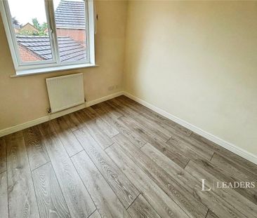 3 bedroom detached house to rent - Photo 3