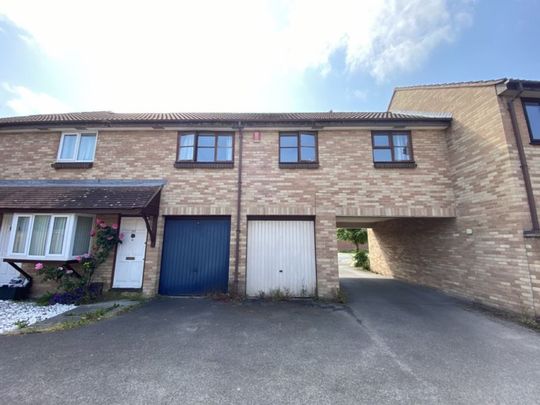 Ormonds Close - Photo 1