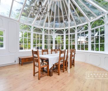 Semi-detached House to rent - Mavelstone Road, Bromley, BR1 - Photo 3