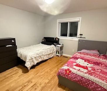 For Lease - 407 Westforest Trail, Kitchener, Ontario - Photo 6