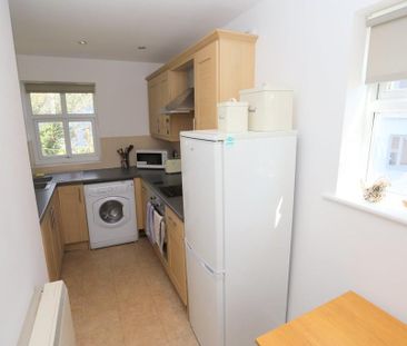 2 bedroom apartment to rent - Photo 6
