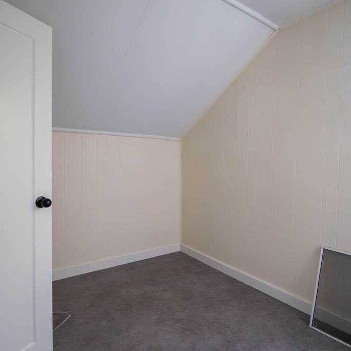 **COZY** ONE BED APARTMENT IN WELLAND!** - Photo 1